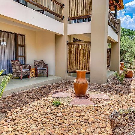 Tshikwalo Game Lodge Klipdrift Buitenkant foto