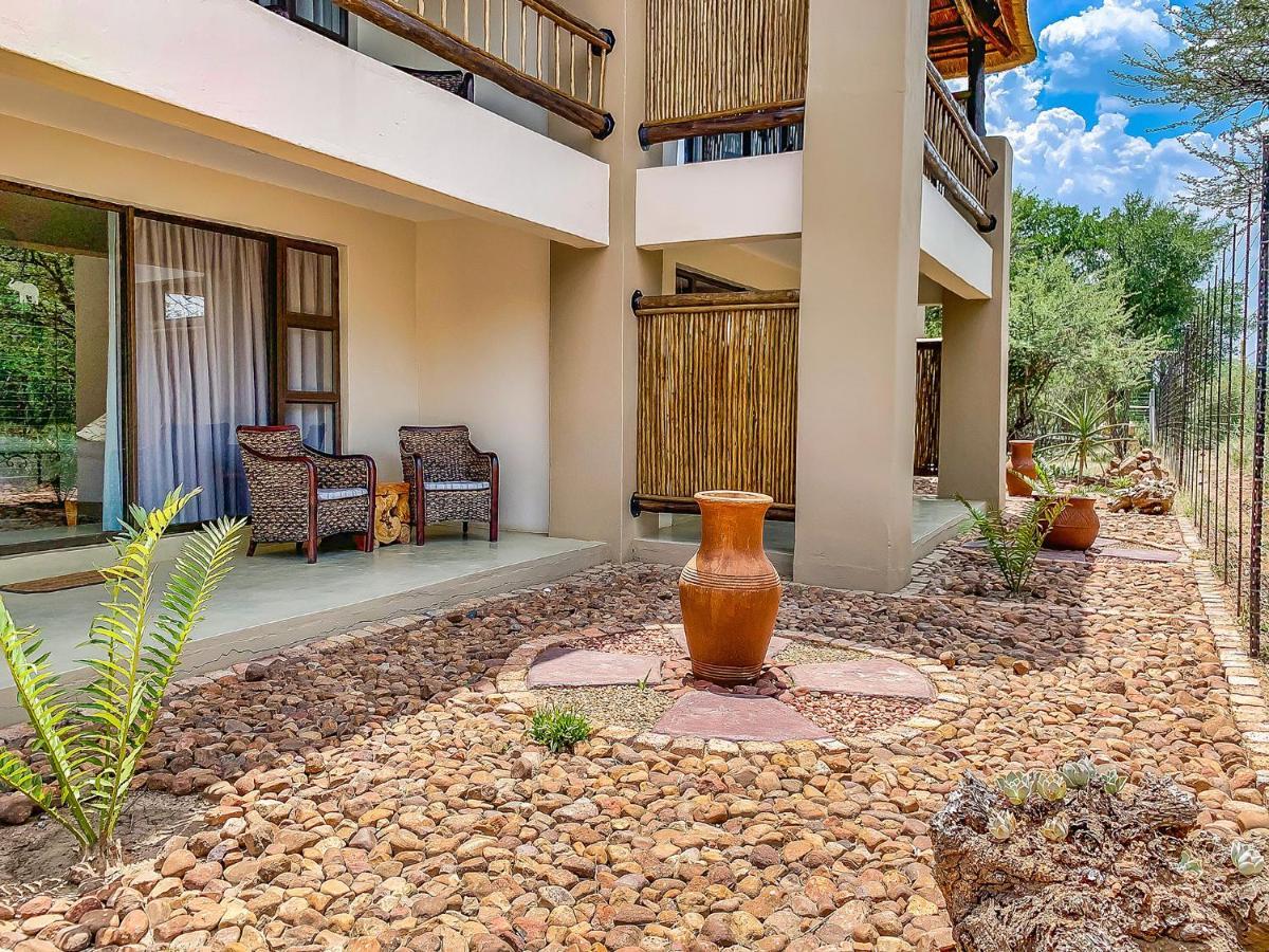 Tshikwalo Game Lodge Klipdrift Buitenkant foto