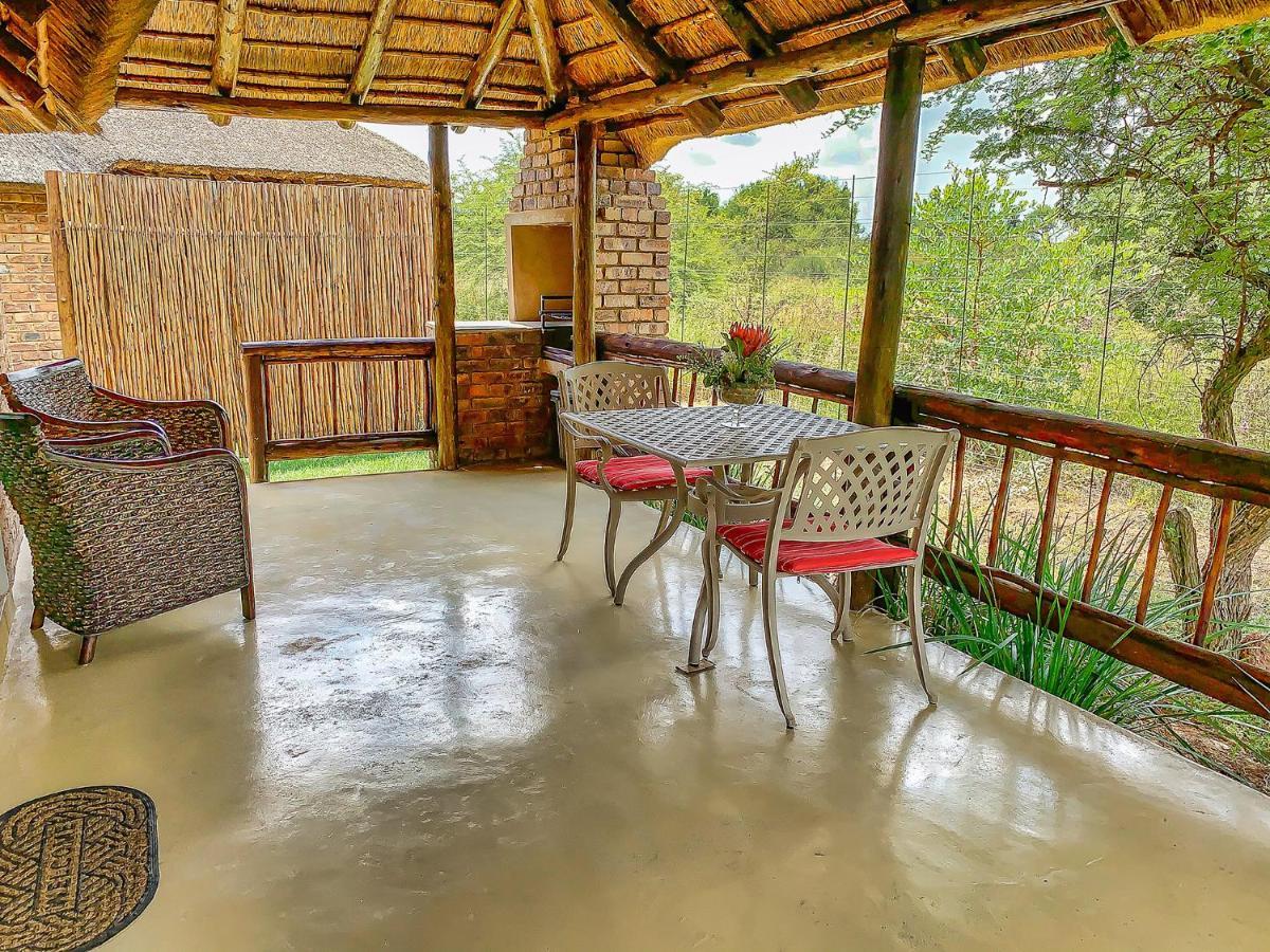 Tshikwalo Game Lodge Klipdrift Buitenkant foto