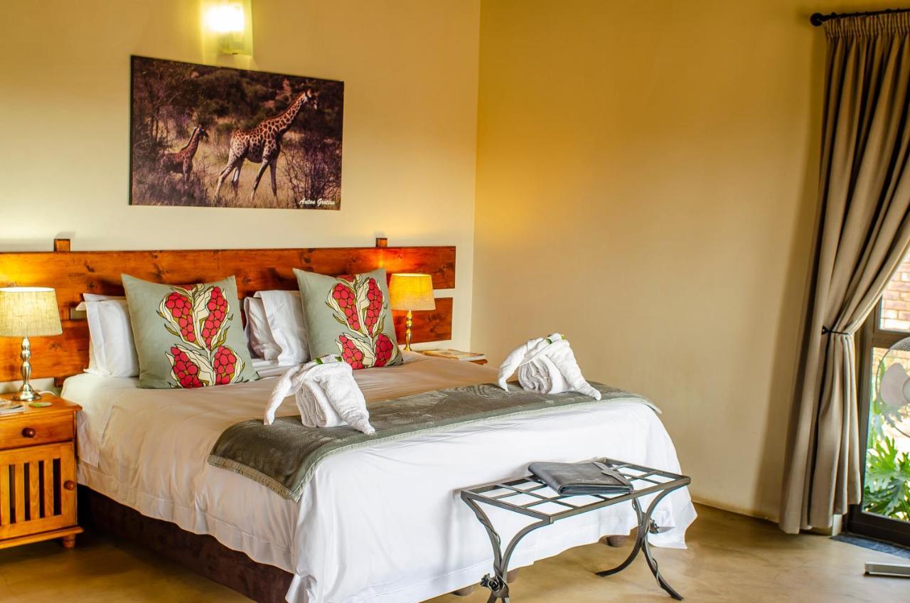 Tshikwalo Game Lodge Klipdrift Buitenkant foto